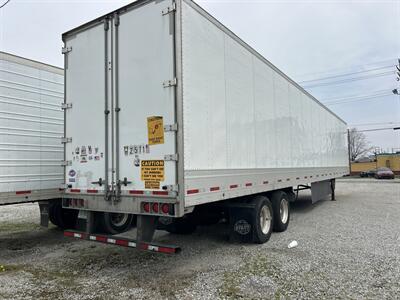 2022 Utility Trailer Mfg. VS2DX White   - Photo 8 - Rushville, IN 46173
