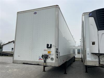 2022 Utility Trailer Mfg. VS2DX White   - Photo 4 - Rushville, IN 46173