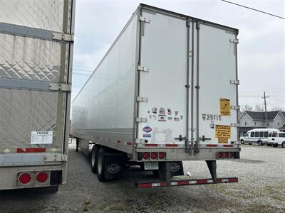 2022 Utility Trailer Mfg. VS2DX White   - Photo 6 - Rushville, IN 46173