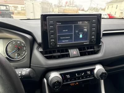 2021 Toyota RAV4 Hybrid LE   - Photo 10 - Rushville, IN 46173