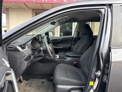 2021 Toyota RAV4 Hybrid LE   - Photo 8 - Rushville, IN 46173