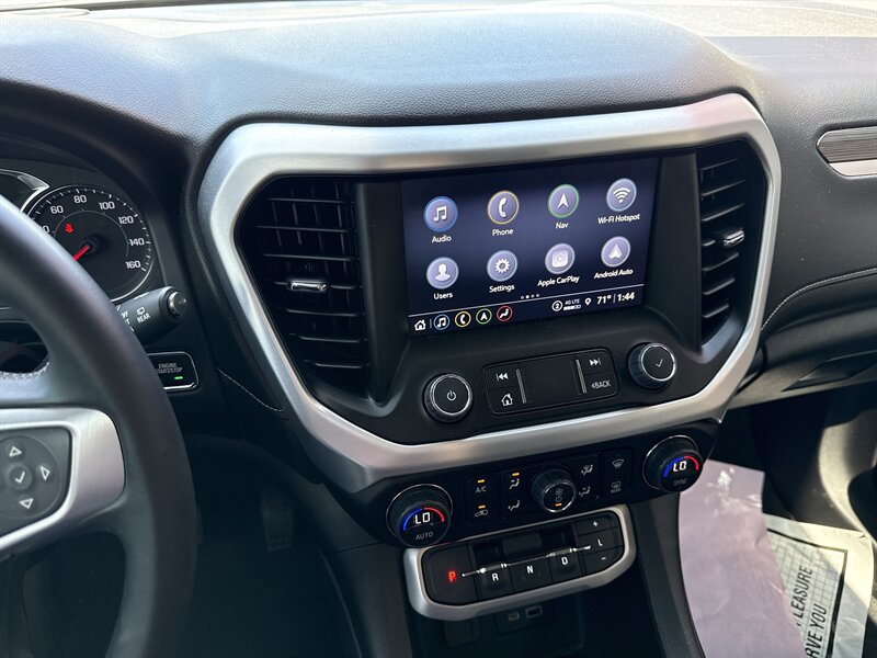 2023 Gmc Acadia SLT photo 11