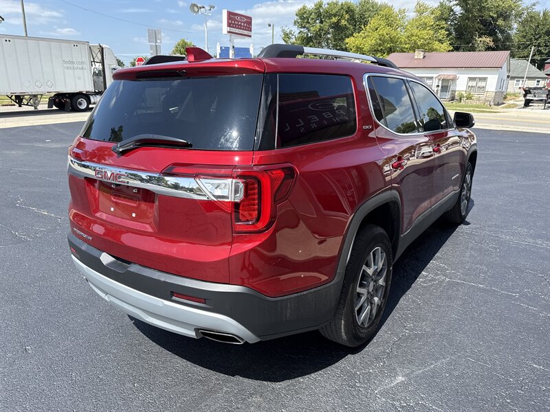2023 Gmc Acadia SLT photo 4