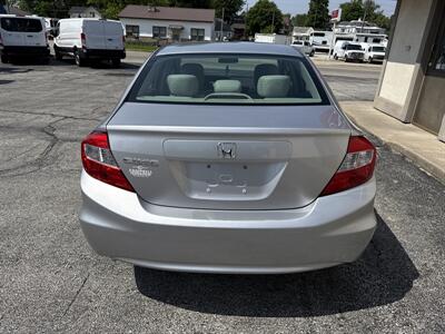 2012 Honda Civic LX   - Photo 7 - Rushville, IN 46173