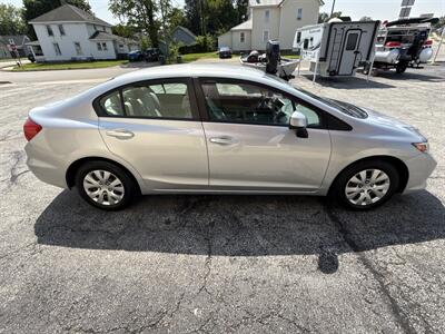 2012 Honda Civic LX   - Photo 5 - Rushville, IN 46173