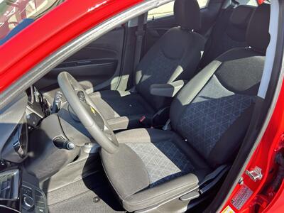 2019 Chevrolet Spark 1LT CVT - Photo 9 - Rushville, IN 46173