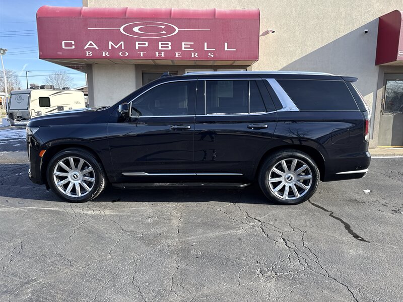 2022 Cadillac Escalade Premium Luxury's photo