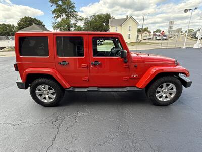 2016 Jeep Wrangler Unlimited Sahara   - Photo 5 - Rushville, IN 46173