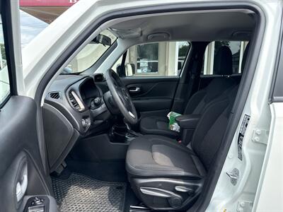 2023 Jeep Renegade Upland - Photo 6 - Rushville, IN 46173