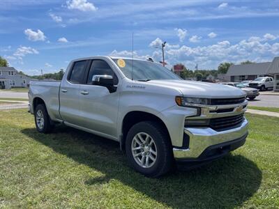 2020 Chevrolet Silverado 1500 LT   - Photo 4 - Rushville, IN 46173