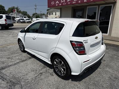 2017 Chevrolet Sonic LT Auto   - Photo 8 - Rushville, IN 46173