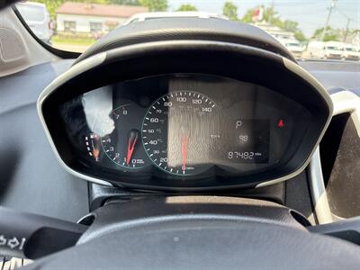 2017 Chevrolet Sonic LT Auto   - Photo 14 - Rushville, IN 46173