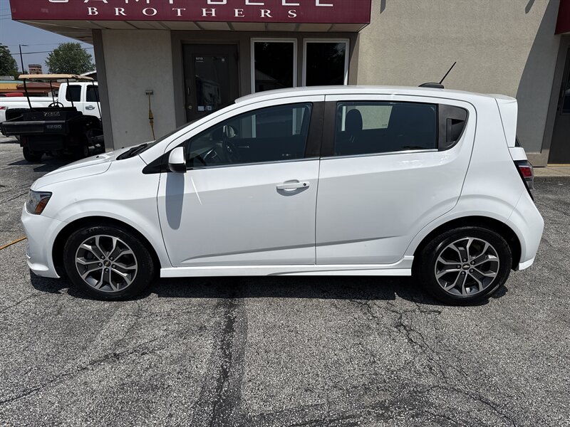 2017 Chevrolet Sonic LT Auto - Photo 1 - Rushville, IN 46173