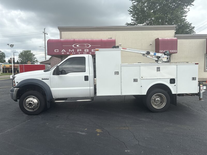 2006 Ford F-550's photo