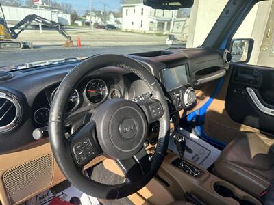 2016 Jeep Wrangler Unlimited Sahara   - Photo 8 - Rushville, IN 46173