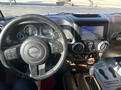 2016 Jeep Wrangler Unlimited Sahara   - Photo 10 - Rushville, IN 46173