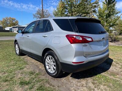 2020 Chevrolet Equinox LS   - Photo 8 - Rushville, IN 46173