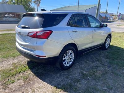 2020 Chevrolet Equinox LS   - Photo 6 - Rushville, IN 46173