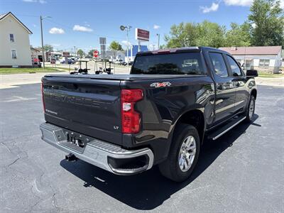 2022 Chevrolet Silverado 1500 LT   - Photo 5 - Rushville, IN 46173
