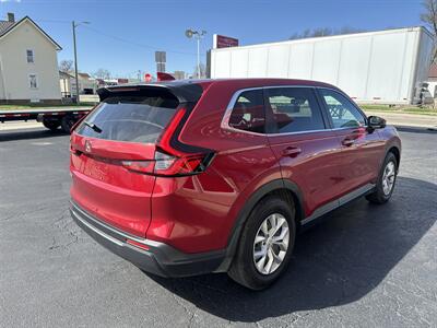 2025 Honda CR-V LX   - Photo 5 - Rushville, IN 46173