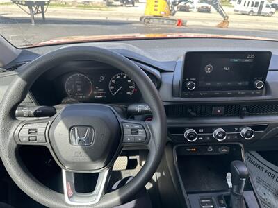 2025 Honda CR-V LX   - Photo 13 - Rushville, IN 46173