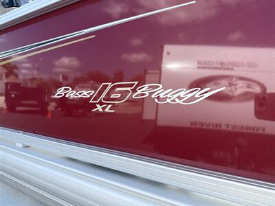 2025 SunTracker Bass Buggy 16XL   - Photo 10 - Rushville, IN 46173