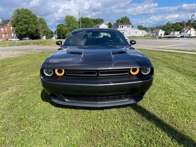 2017 Dodge Challenger SXT   - Photo 3 - Rushville, IN 46173