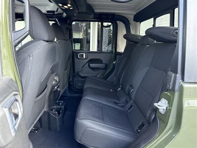 2022 Jeep Gladiator Sport S - Photo 11 - Rushville, IN 46173