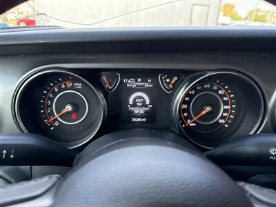 2022 Jeep Gladiator Sport S - Photo 14 - Rushville, IN 46173