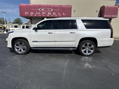 2019 Cadillac Escalade ESV Premium Luxury   - Photo 18 - Rushville, IN 46173