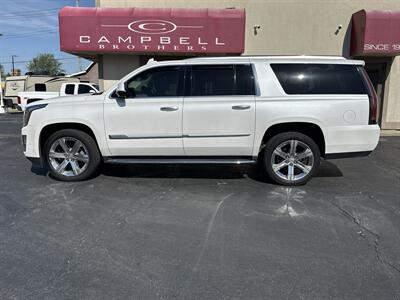 2019 Cadillac Escalade ESV Premium Luxury   - Photo 9 - Rushville, IN 46173