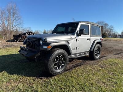 2018 Jeep Wrangler Sport S   - Photo 2 - Rushville, IN 46173