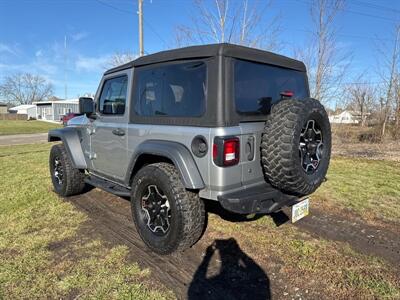 2018 Jeep Wrangler Sport S   - Photo 8 - Rushville, IN 46173