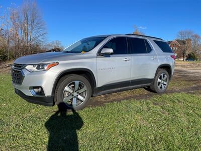 2021 Chevrolet Traverse LT Leather   - Photo 2 - Rushville, IN 46173