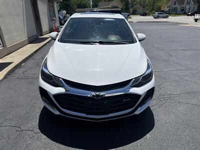 2019 Chevrolet Cruze Premier - Photo 3 - Rushville, IN 46173