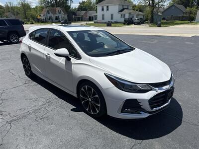2019 Chevrolet Cruze Premier - Photo 4 - Rushville, IN 46173
