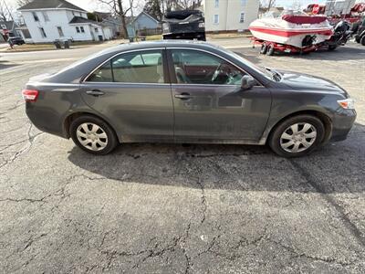 2010 Toyota Camry   - Photo 4 - Rushville, IN 46173