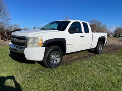 2009 Chevrolet Silverado 1500 LT   - Photo 2 - Rushville, IN 46173