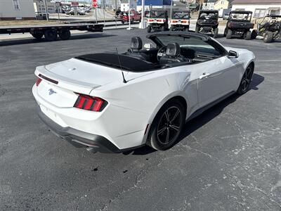 2024 Ford Mustang EcoBoost Premium   - Photo 5 - Rushville, IN 46173