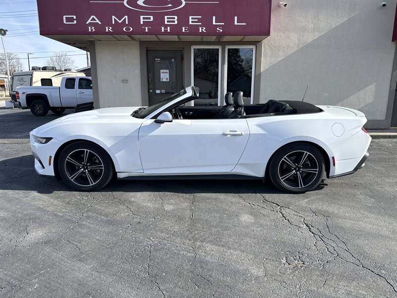 2024 Ford Mustang EcoBoost Premium  