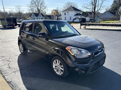 2012 Kia Soul +   - Photo 4 - Rushville, IN 46173