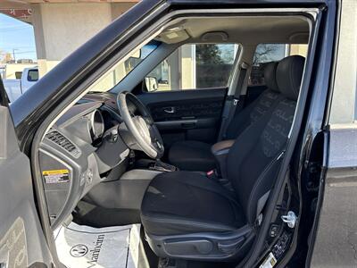 2012 Kia Soul +   - Photo 10 - Rushville, IN 46173