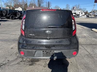 2019 Kia Soul   - Photo 7 - Rushville, IN 46173