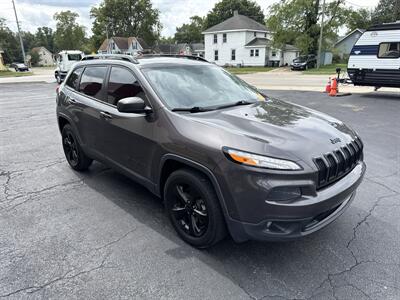 2018 Jeep Cherokee Limited   - Photo 3 - Rushville, IN 46173