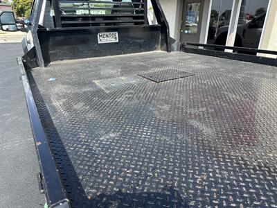 2018 Ford F-450 Super Duty Cab & Chassis   - Photo 9 - Rushville, IN 46173
