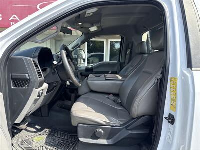 2018 Ford F-450 Super Duty Cab & Chassis   - Photo 10 - Rushville, IN 46173