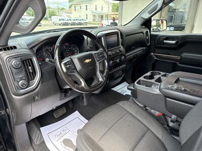 2021 Chevrolet Silverado 1500 LT   - Photo 10 - Rushville, IN 46173