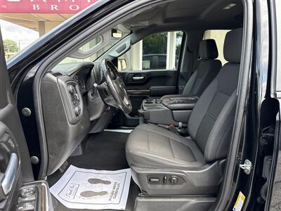 2021 Chevrolet Silverado 1500 LT   - Photo 9 - Rushville, IN 46173