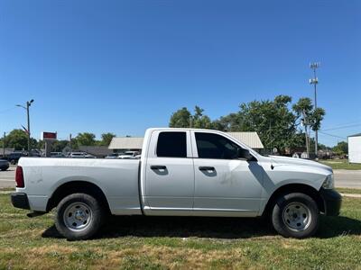 2014 RAM 1500 Tradesman   - Photo 5 - Rushville, IN 46173