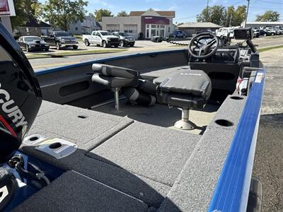 2022 Lund 1675 Adventure   - Photo 12 - Rushville, IN 46173